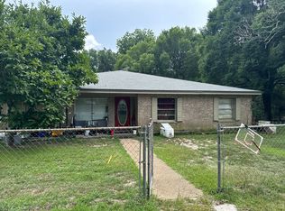 159 Briggs Rd, Pollock, LA 71467