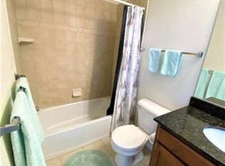 1512 Brookstone Pl, Hellertown, PA 18055