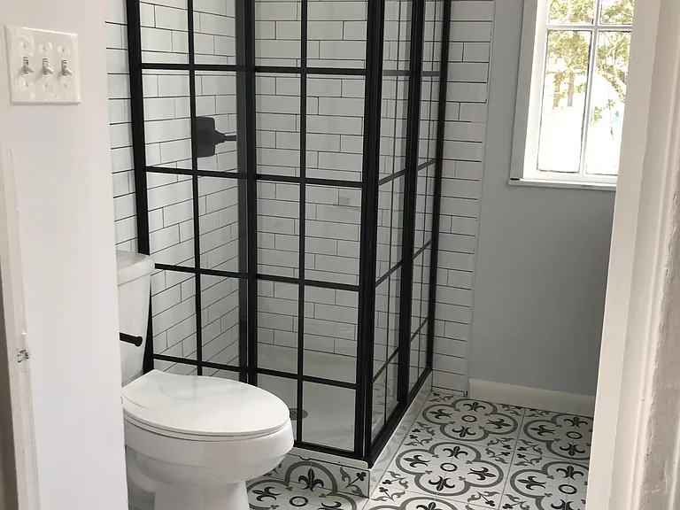 3413 Carondelet St #D — Photo 5