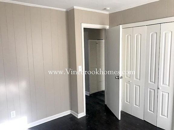 3rd image of 2905 N 53rd St