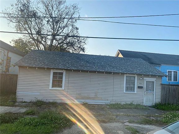 5th image of 5726 Dauphine St
