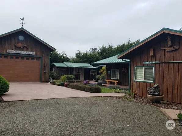 1510 227th Place, Ocean Park, WA 98640