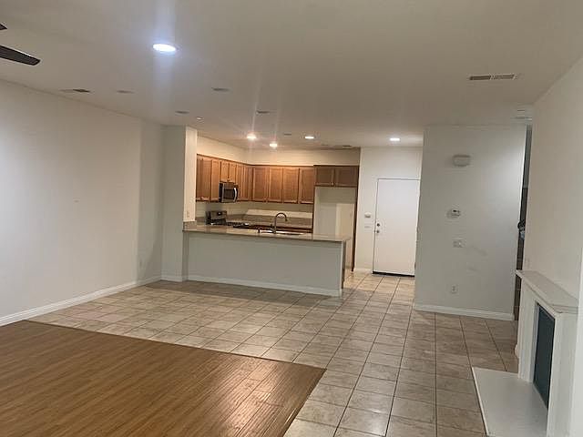 1st image of 15732 Parkhouse Dr #62