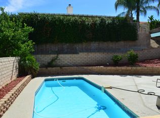31197 Emperor Dr, Canyon Lake, CA 92587