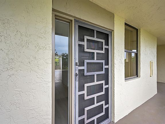 5th image of 2908 Carambola Circle #403
