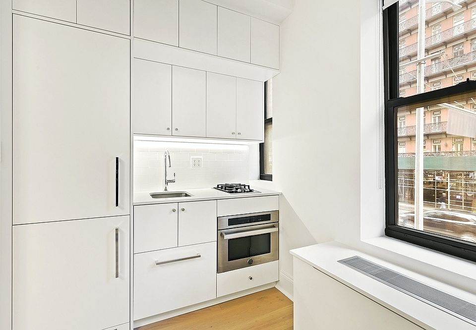 1st image of 225 W 23rd St APT 2B