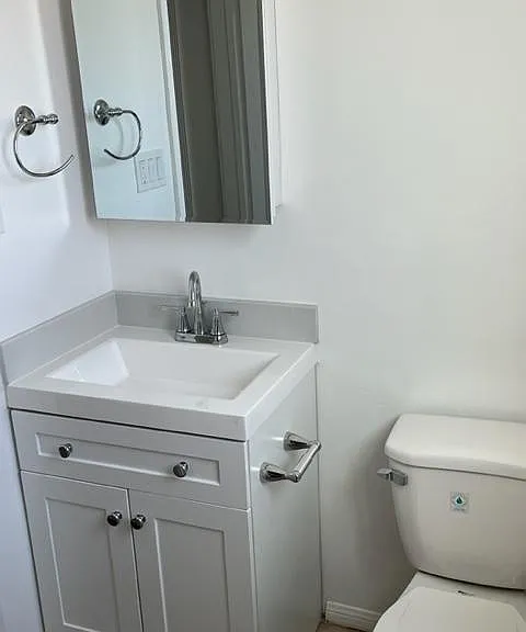1111 Pico Blvd #C — Photo 9