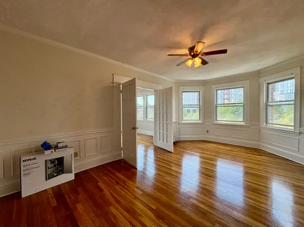 1504 Commonwealth Ave APT 7, Brighton, MA 02135
