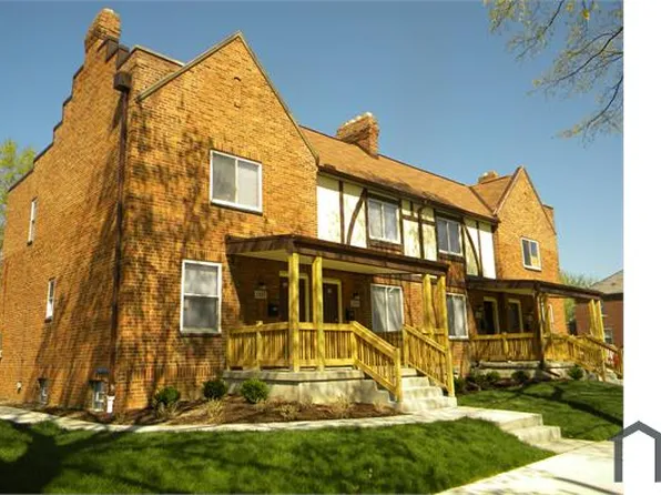 910 E Broad St, Columbus, OH 43205
