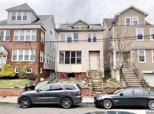 67 Huntington Ter, Newark, NJ 07112