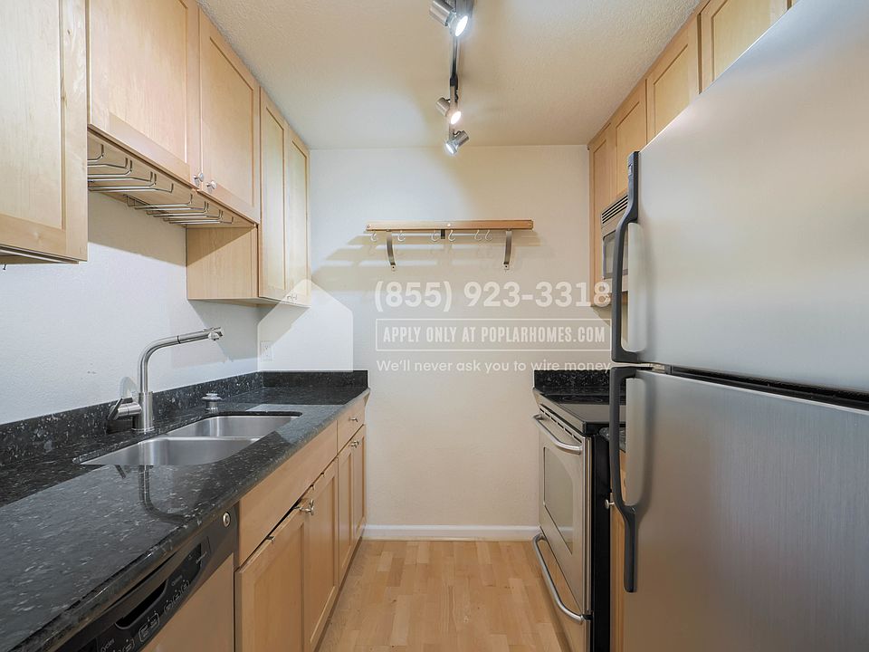 1st image of 13426 Greenwood Ave N #105