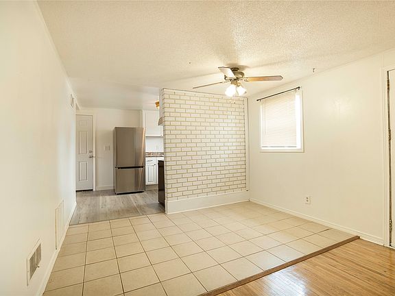 4th image of 1509 7th Ave NW