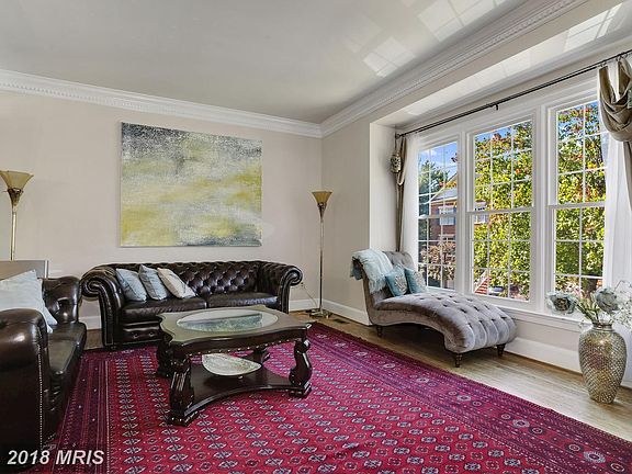 4th image of 9956 Foxborough Cir