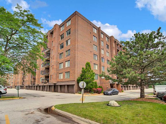2nd image of 500 Park Ave APT 134