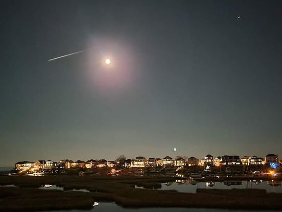 Full moon view from decks - Jan 2022