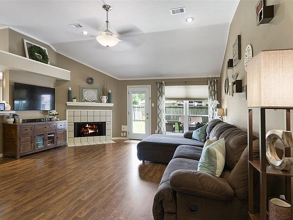 4th image of 4758 Wynnview Dr
