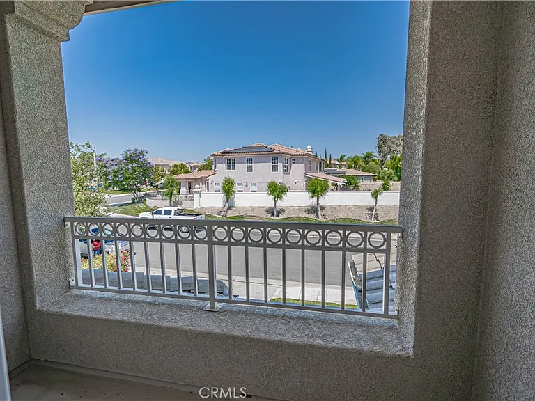 25910 Tennyson Ln — Photo 47