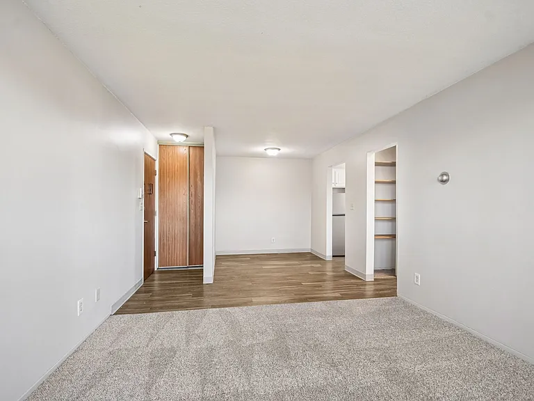 Southdale Parc — Photo 26