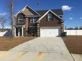 607 Red Oak Ln, Hinesville, GA 31313