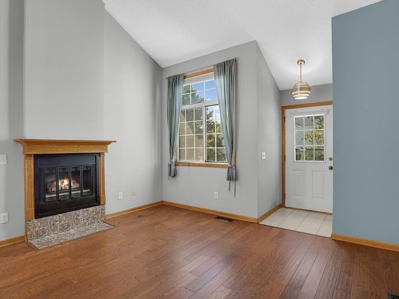 5th image of 12830 Echo Ln