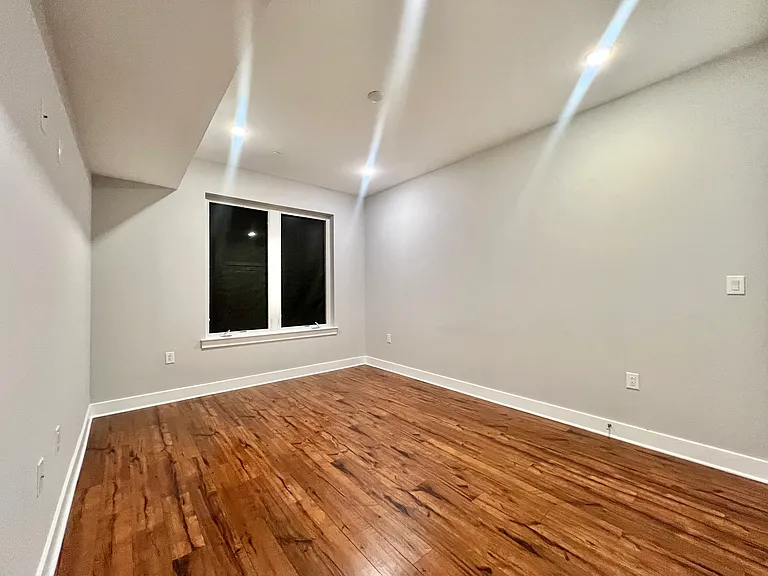 330 Cambridge St #2 — Photo 14