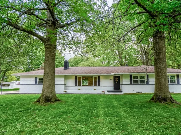 392 Vinewood Ave, Tallmadge, OH 44278