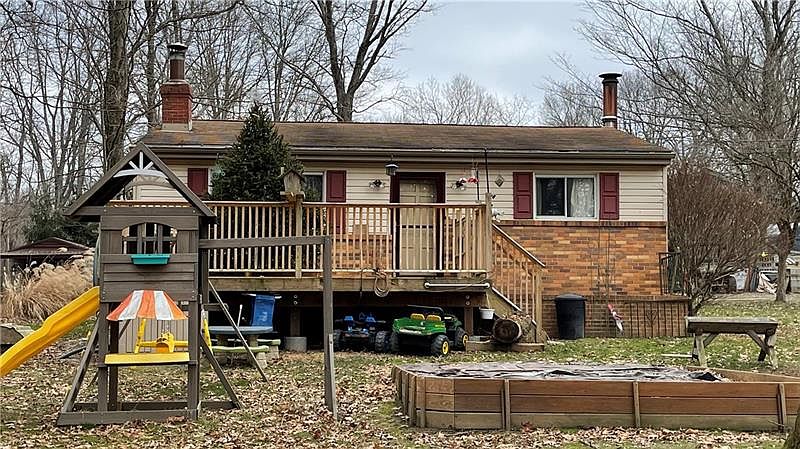 1st image of 164 Forest Dr