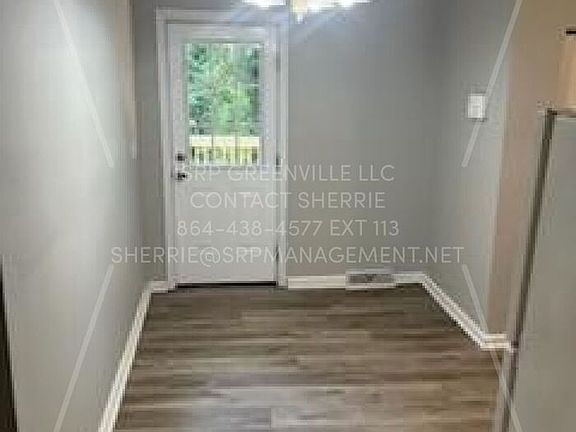 4th image of 215 Rogers Ave