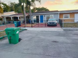 21447 NW 40th Circle Ct, Miami Gardens, FL 33055