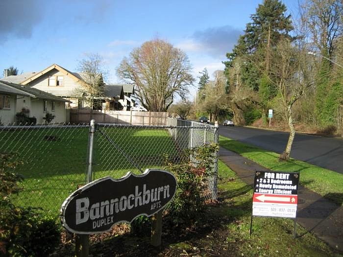Bannockburn Duplexes