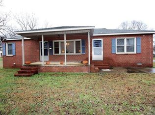 604 Mauney Rd, Stanley, NC 28164