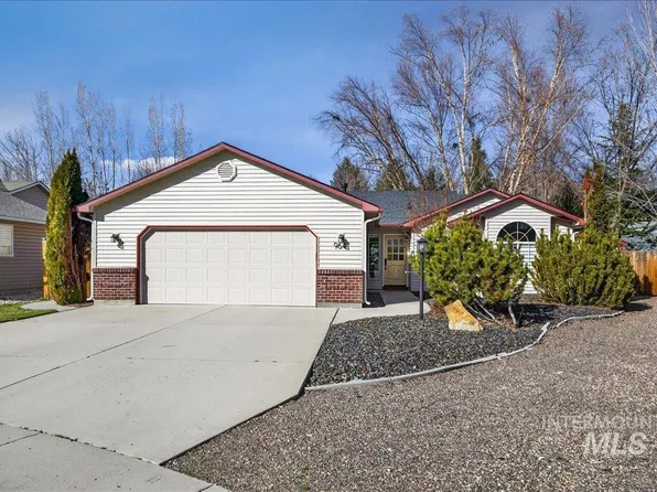 964 E Cembra St, Eagle, ID 83616