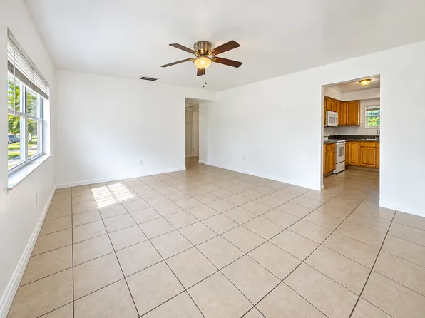 3409 E Fern St, Tampa, FL 33610