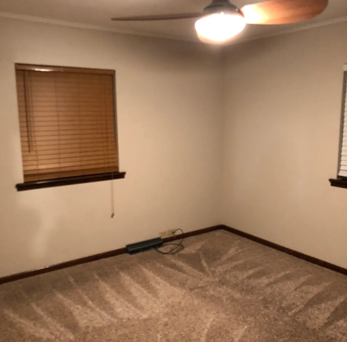 3 bed, $1,200 — Photo 3