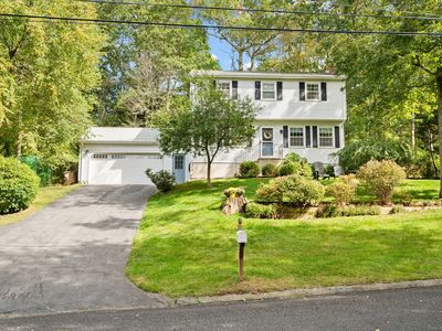 8 Alscot Drive, East Lyme, CT, 06333