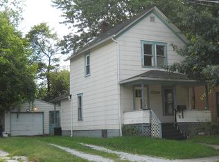 829 Carlysle St, Akron, OH 44310