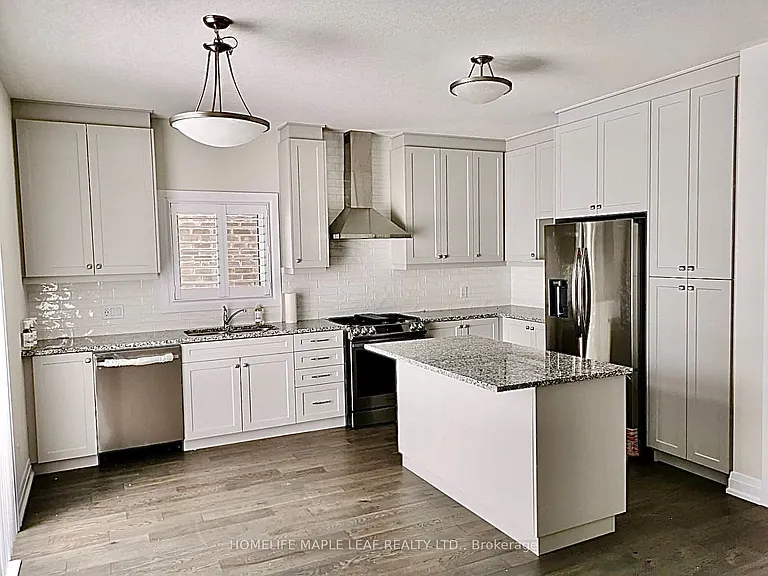 917 Valencia Ct — Photo 10