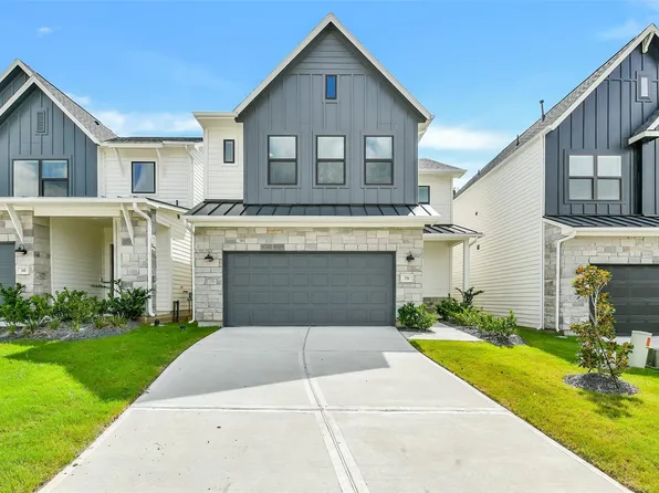 356 Summer Place Dr, Montgomery, TX 77356