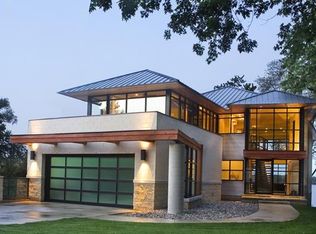 1885 Union Lake Rd, Commerce Township, MI 48382