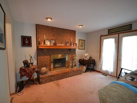 5th image of 1398 Brabamhurst Dr