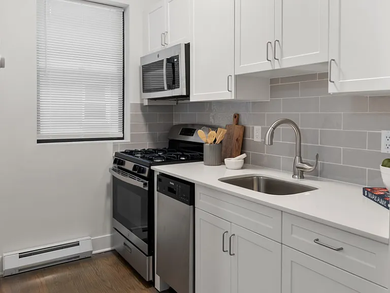 77 Park Dr #6 — Photo 6