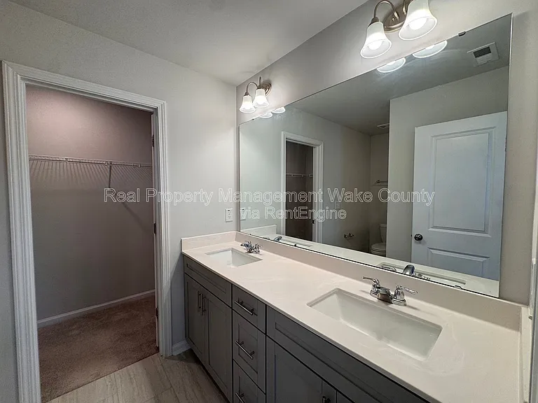 410 Odham Ln — Photo 44