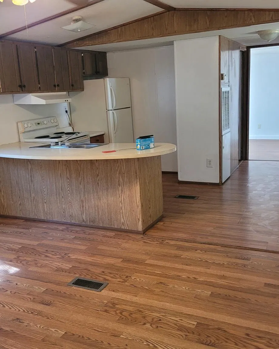 615 Falling Spring Rd — Photo 4