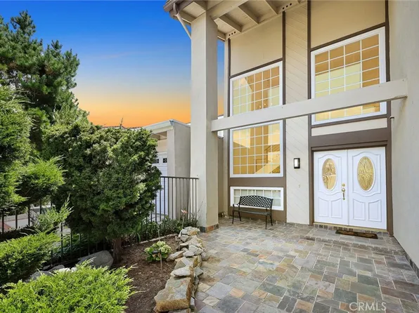 13 Holly St, Irvine, CA 92612