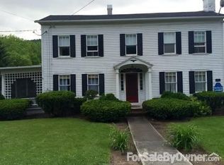 166 S Main St, Naples, NY 14512
