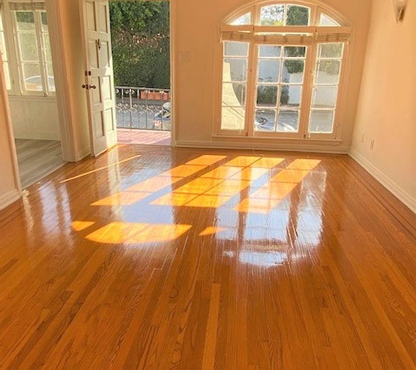 1st image of 801 N Cherokee Ave #6501