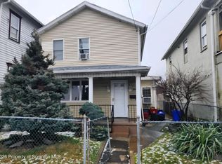 818 Capouse Ave, Scranton, PA 18509