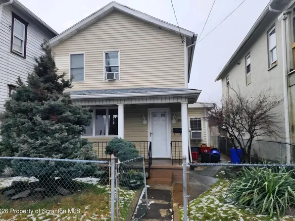 818 Capouse Ave, Scranton, PA 18509