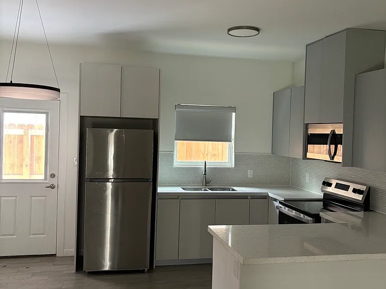 312 W Campeche Ave #4 — Photo 3