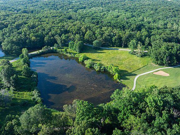 5th image of 281 Beyers Lake Est